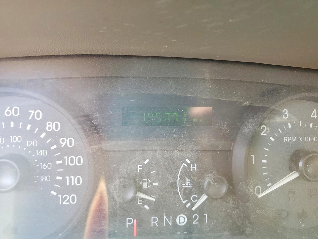 2006 MERCURY GRMARQUIS