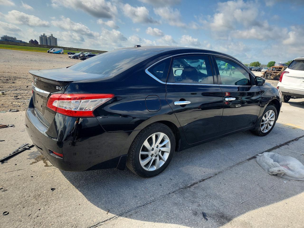 2015 NISSAN SENTRA