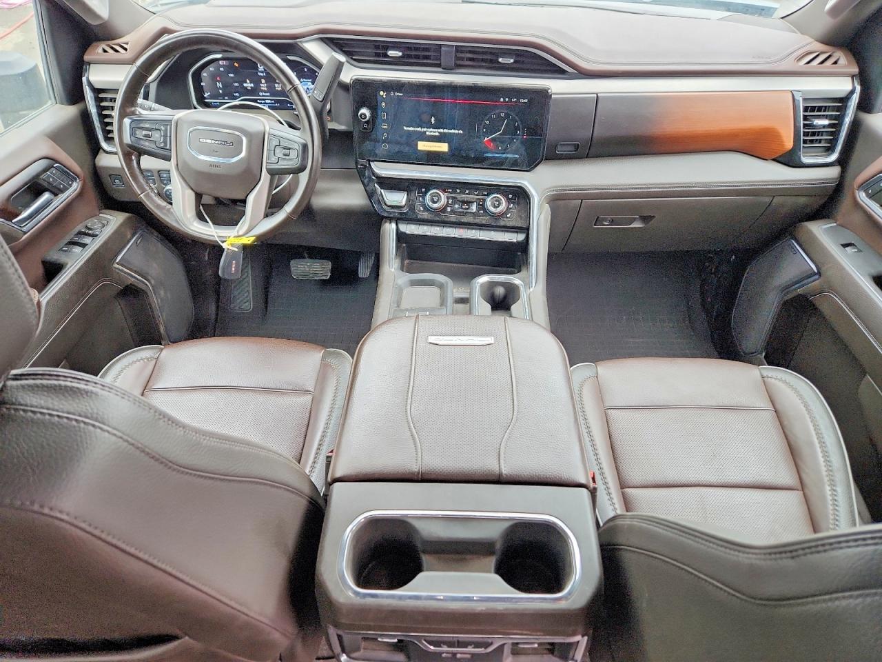 2024 GMC SIERRA