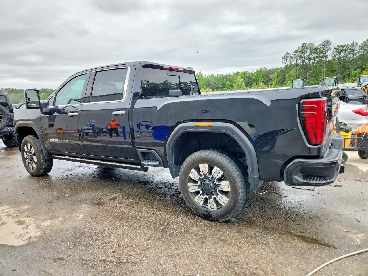 2024 GMC SIERRA