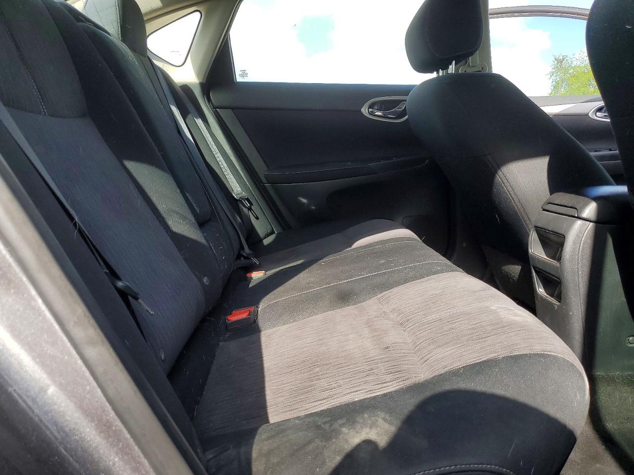 2015 NISSAN SENTRA