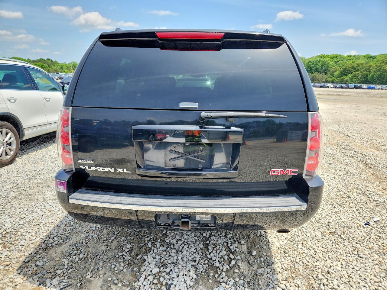 2010 GMC YUKON