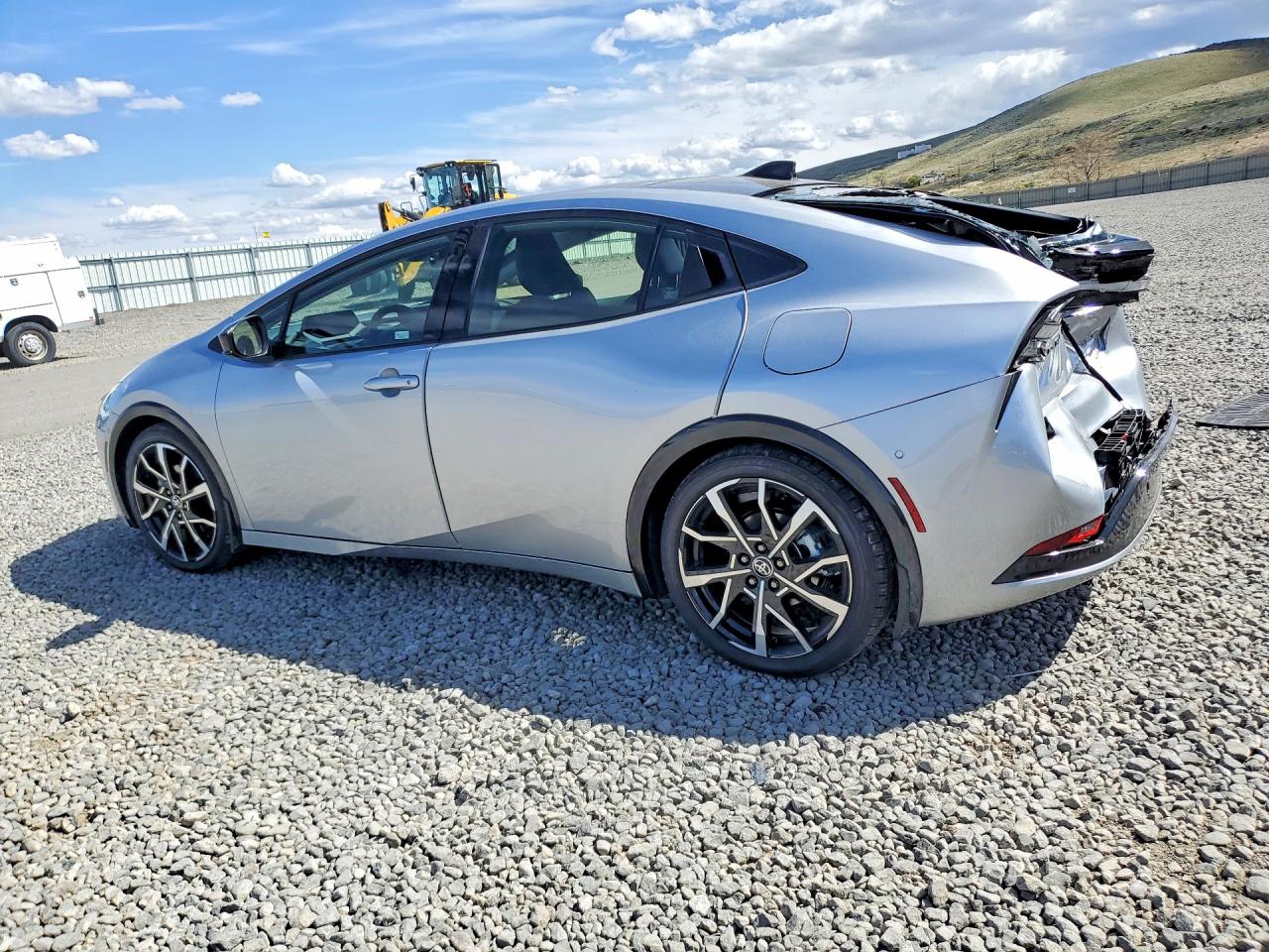 2026 TOYOTA PRIUS