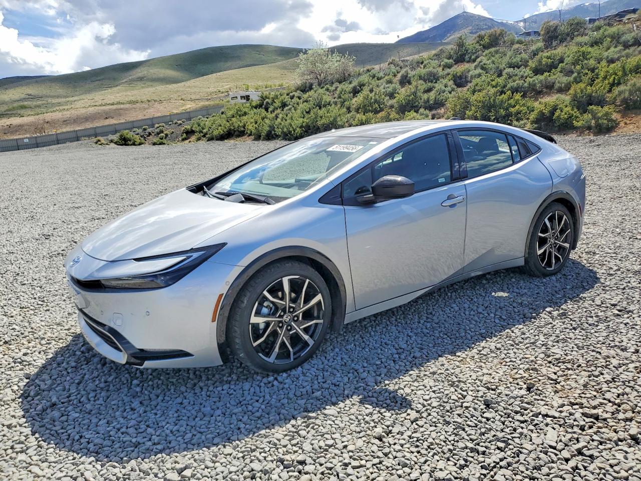 2026 TOYOTA PRIUS