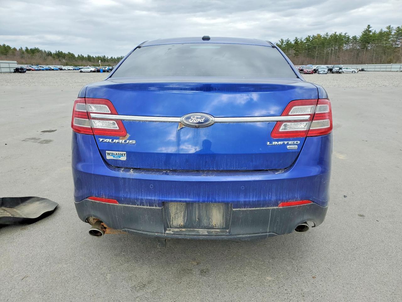 2015 FORD TAURUS
