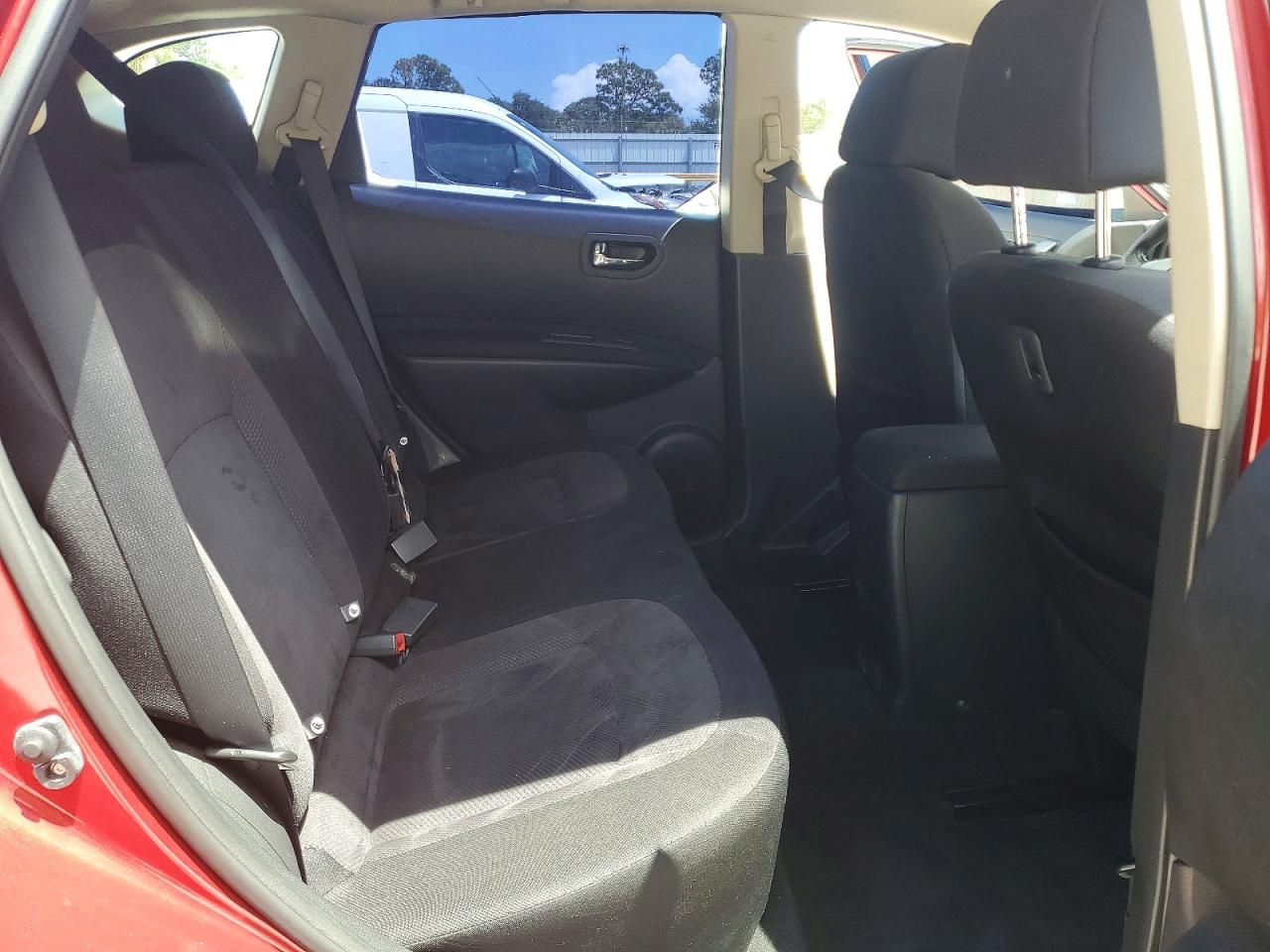 2011 NISSAN ROGUE