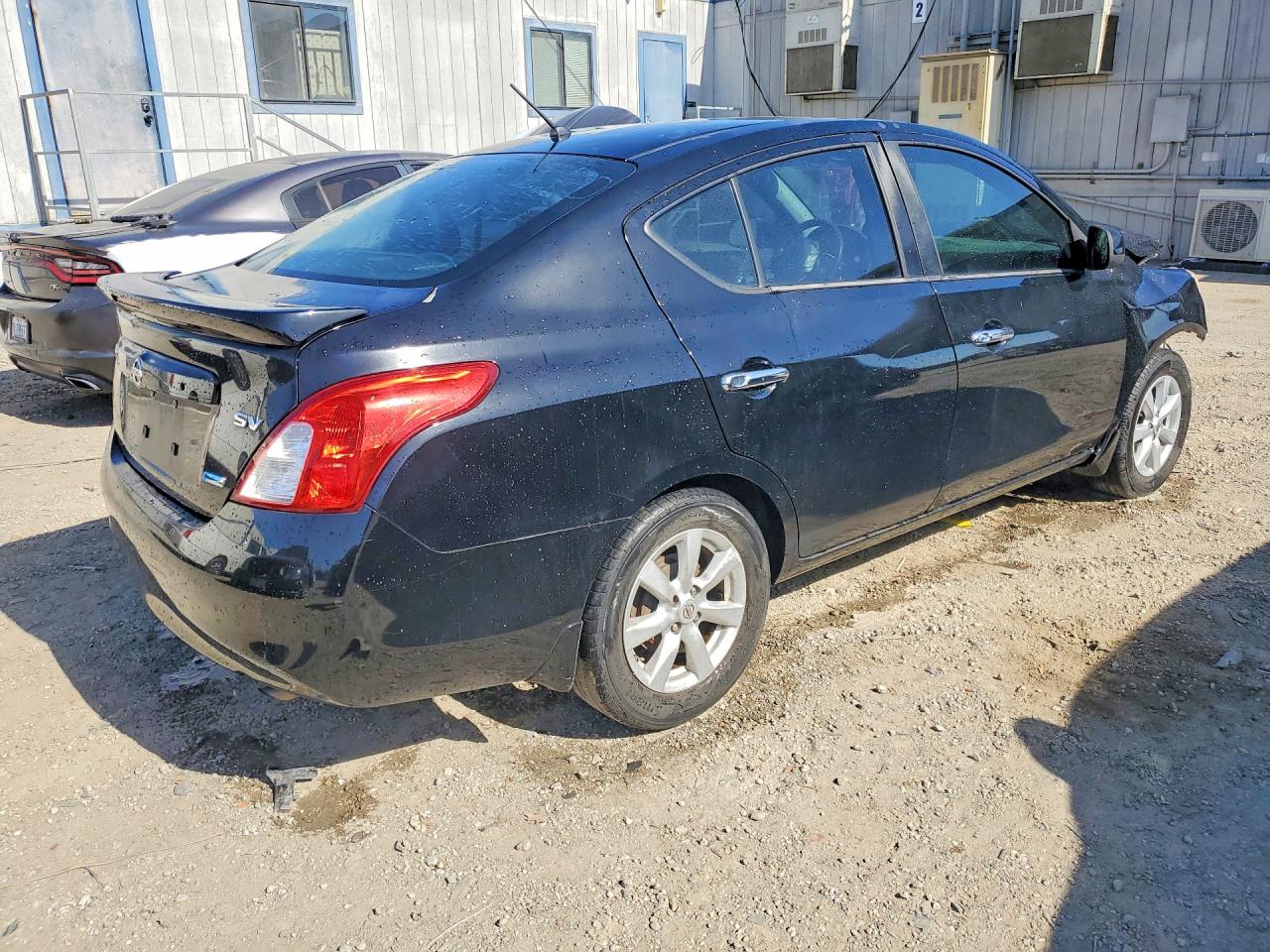 2014 NISSAN VERSA