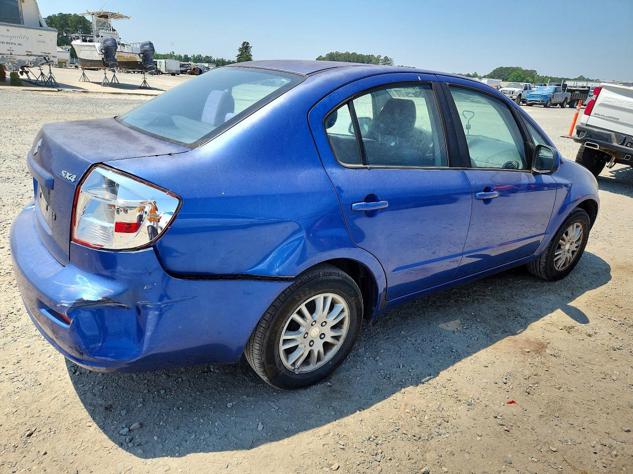 2013 SUZUKI SX4