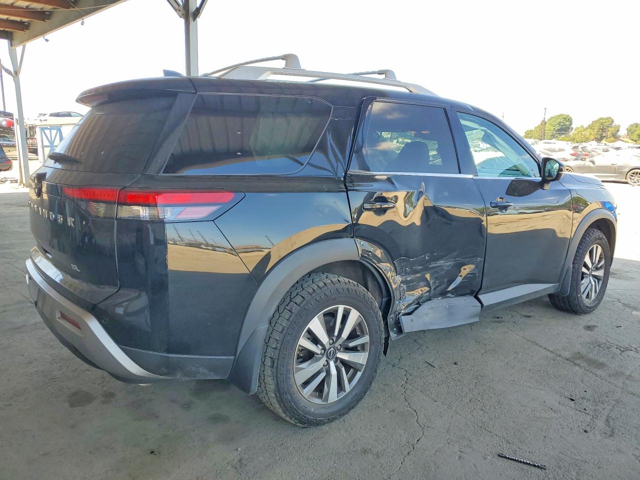 2022 NISSAN PATHFINDER