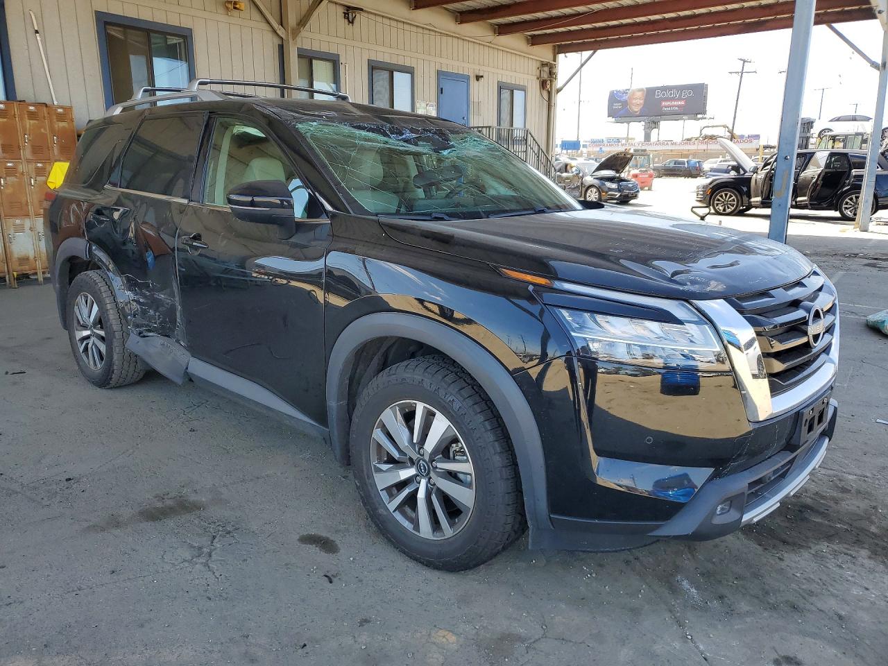 2022 NISSAN PATHFINDER