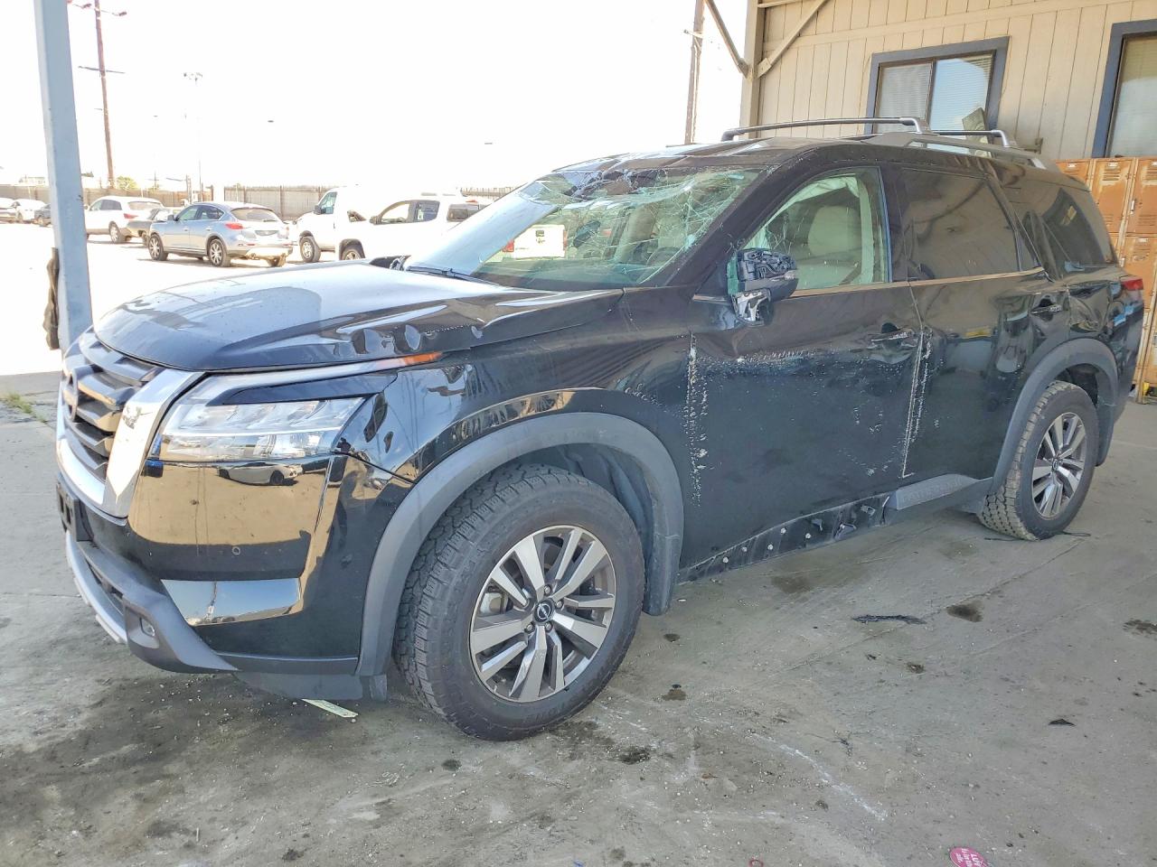 2022 NISSAN PATHFINDER