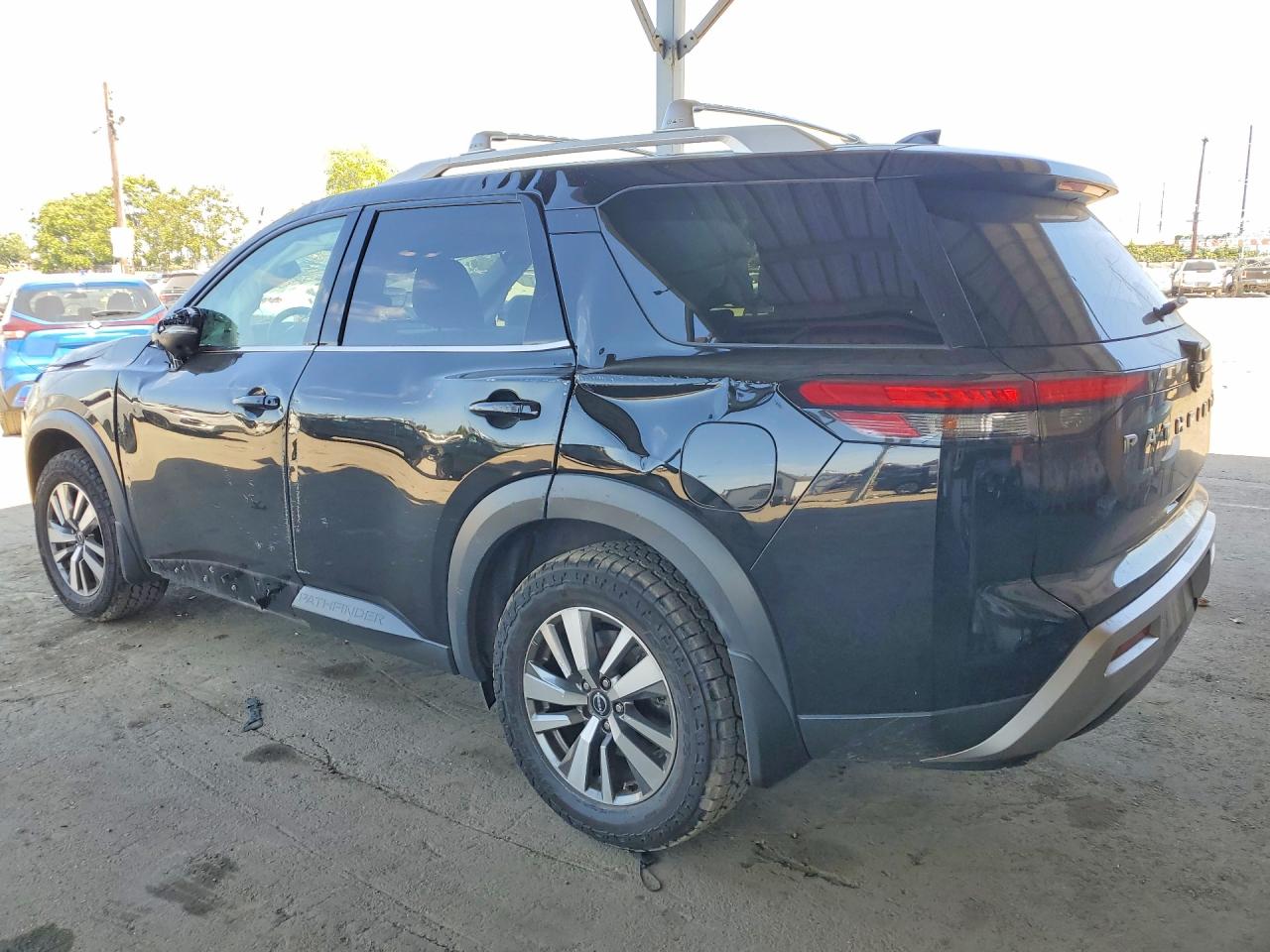 2022 NISSAN PATHFINDER