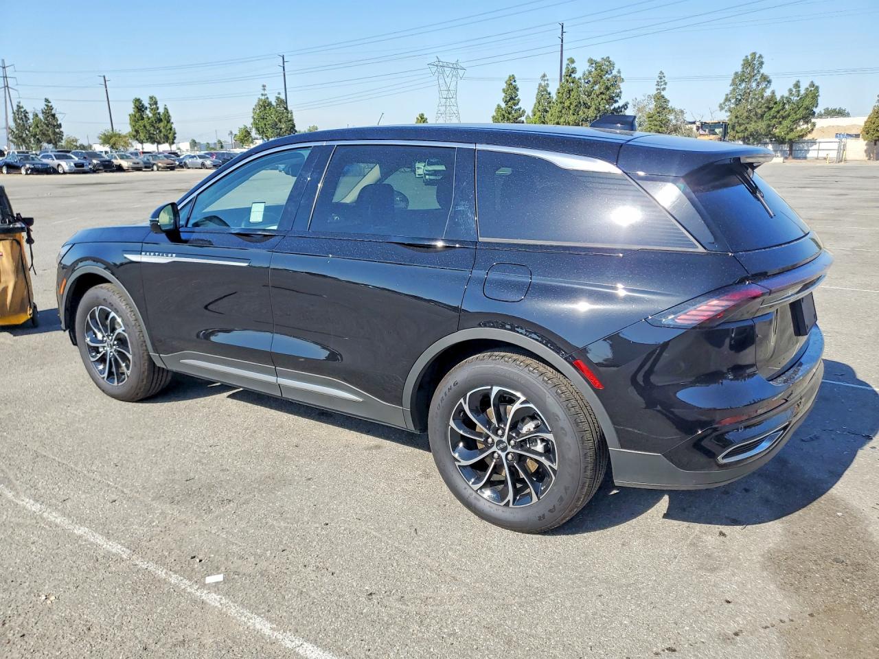 2026 LINCOLN NAUTILUS