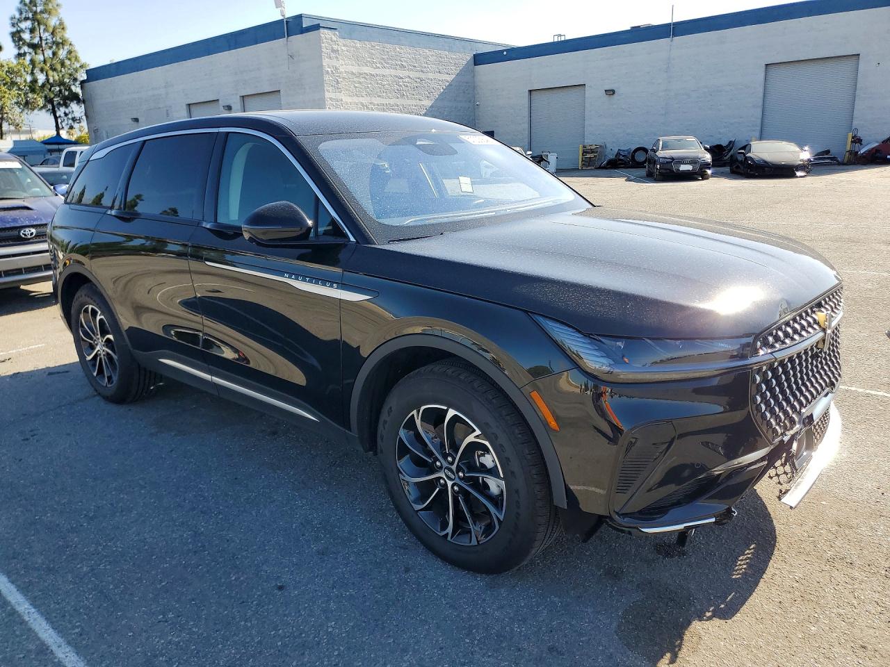 2026 LINCOLN NAUTILUS