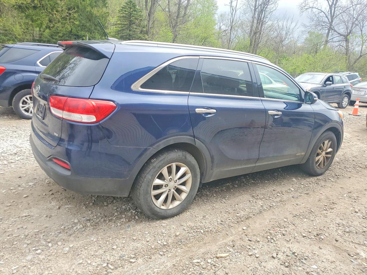 2017 KIA SORENTO