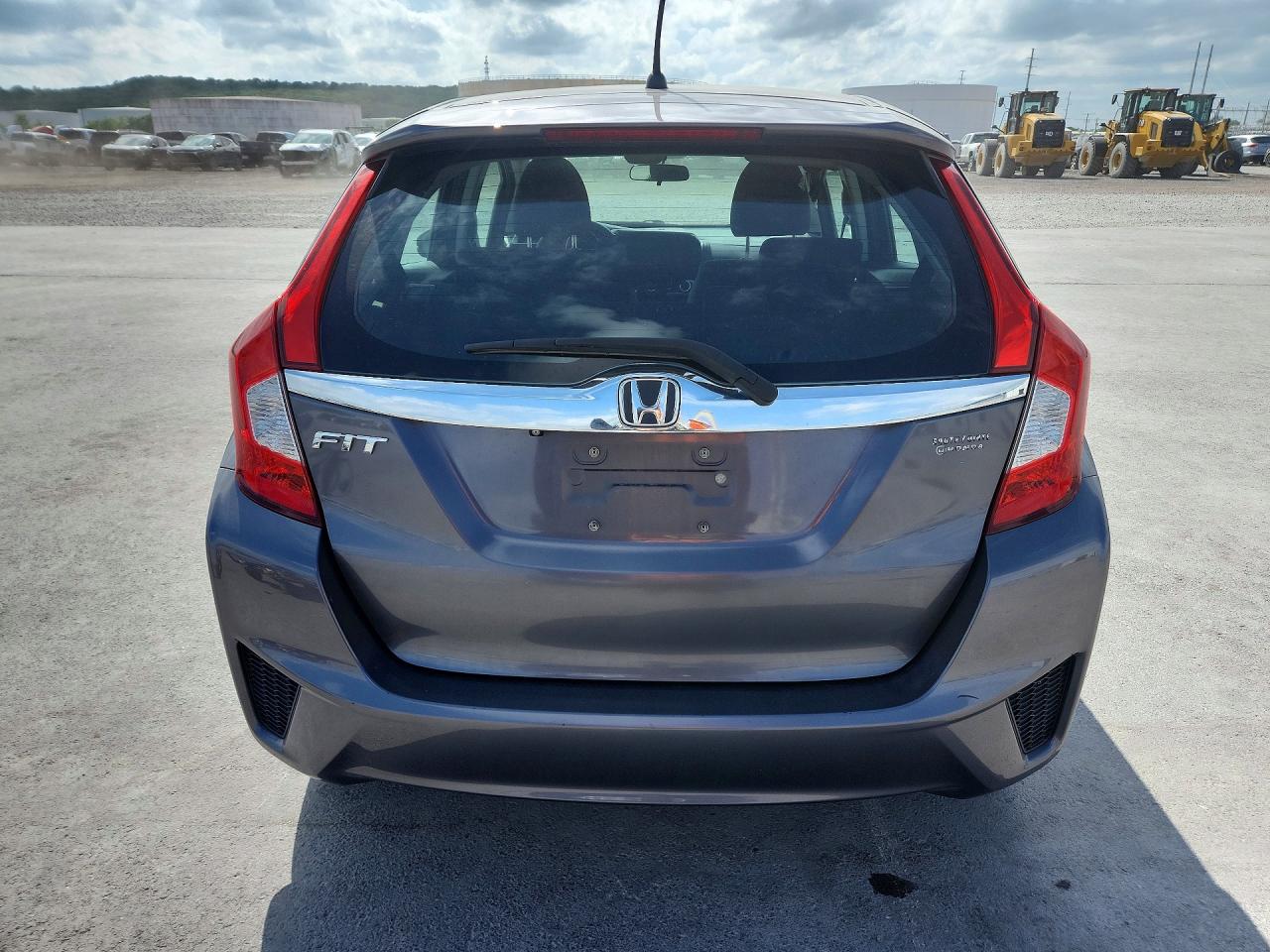 2015 HONDA FIT