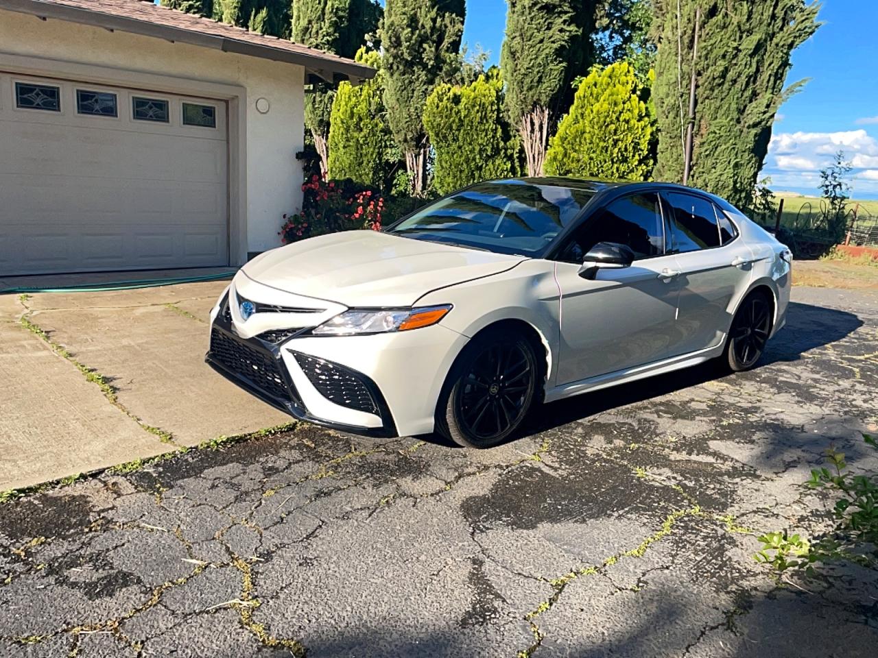 2023 TOYOTA CAMRY
