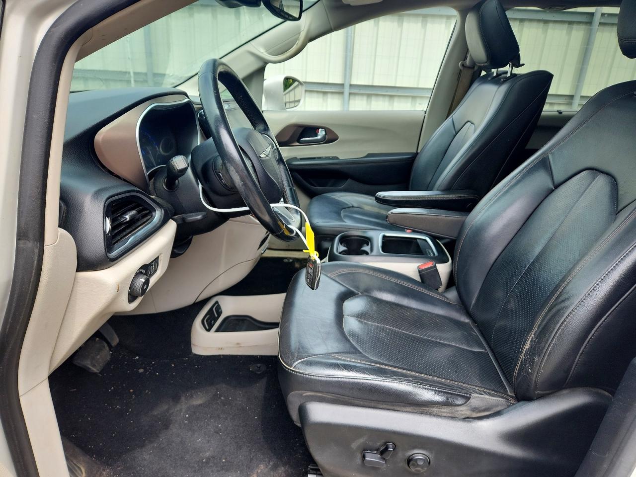 2019 CHRYSLER PACIFICA