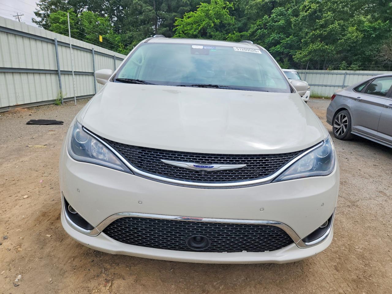 2019 CHRYSLER PACIFICA
