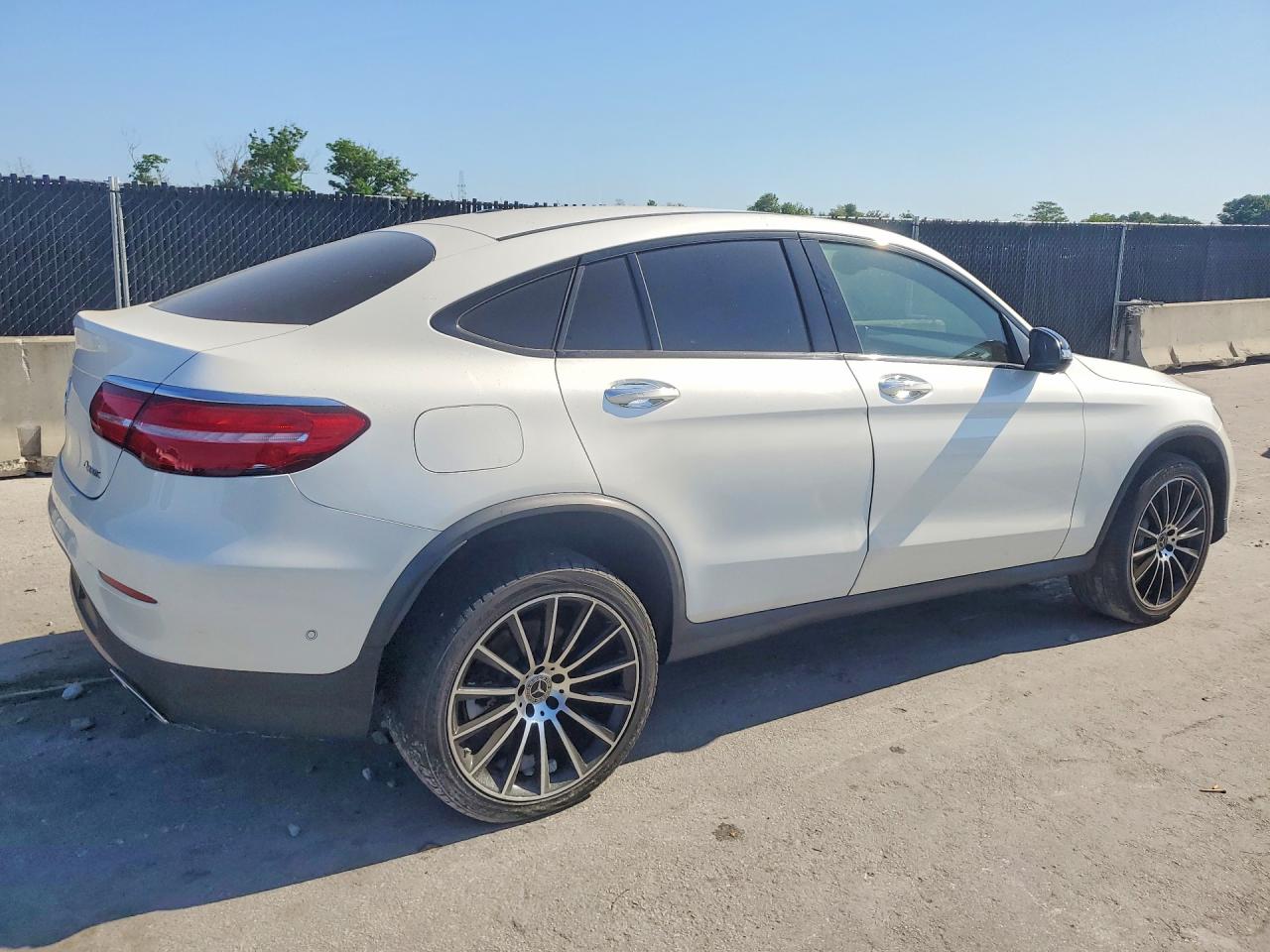 2019 MERCEDES-BENZ GLC-CLASS