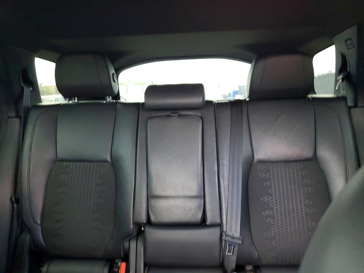 2019 LAND ROVER DISCOVERY