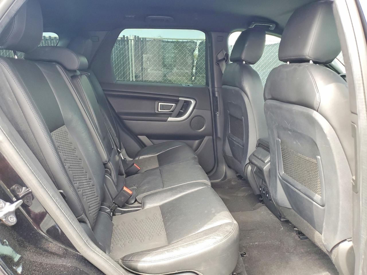 2019 LAND ROVER DISCOVERY