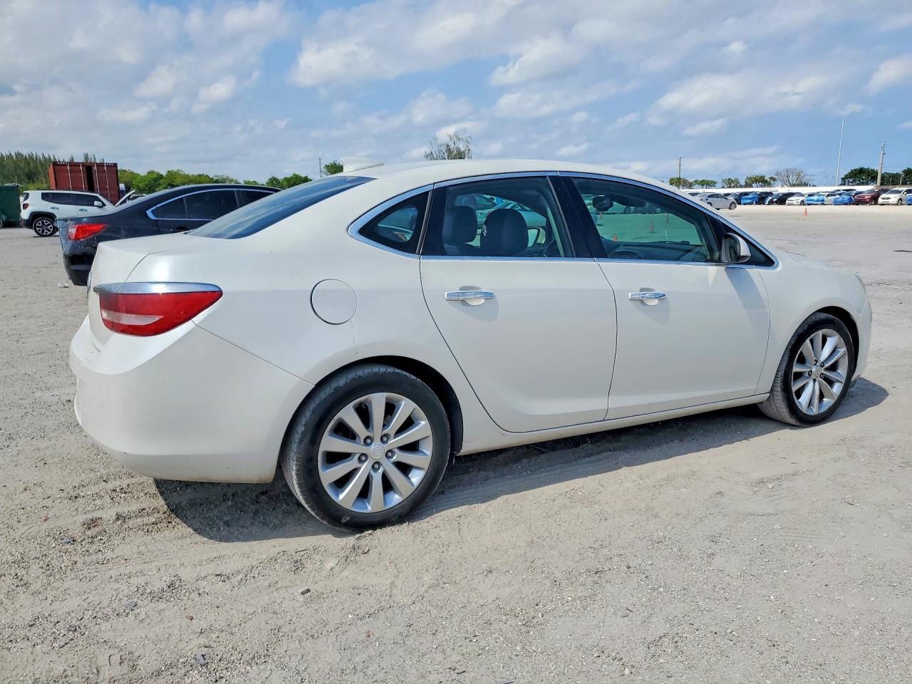 2015 BUICK VERANO