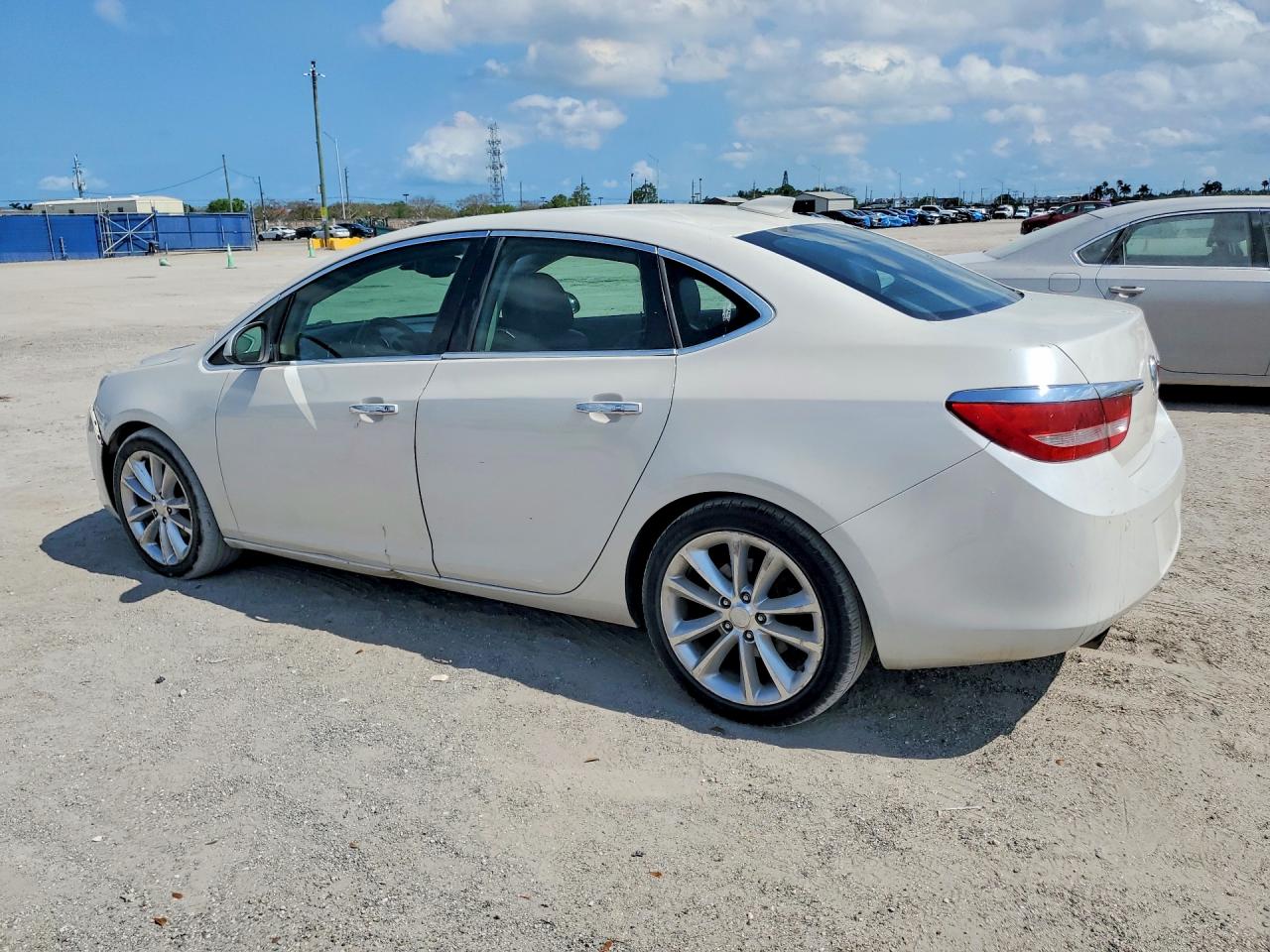 2015 BUICK VERANO