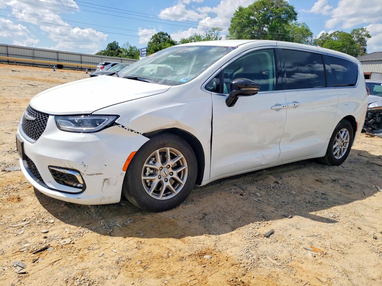 2024 CHRYSLER PACIFICA
