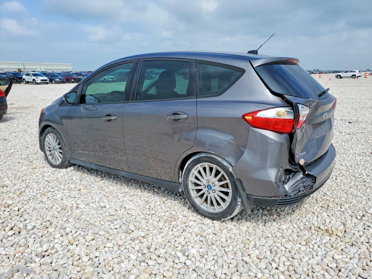 2013 FORD CMAX