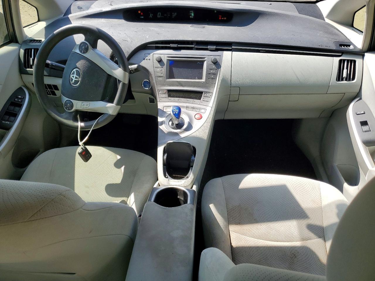 2015 TOYOTA PRIUS