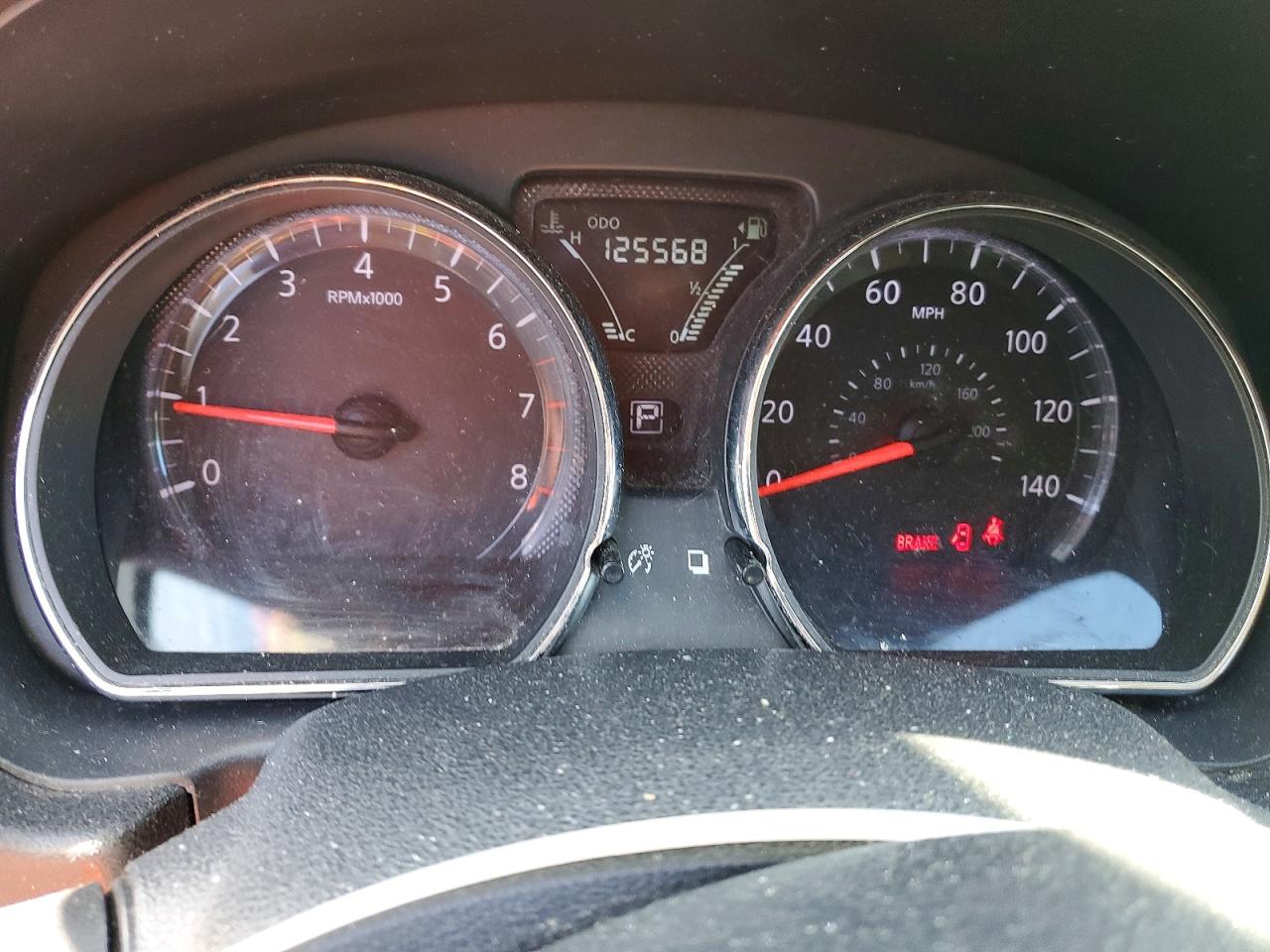 2016 NISSAN VERSA