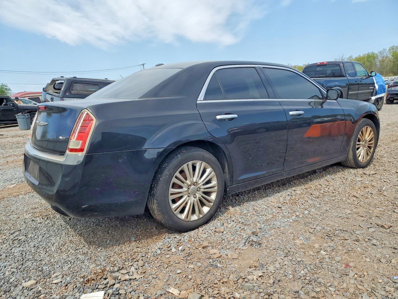 2013 CHRYSLER 300