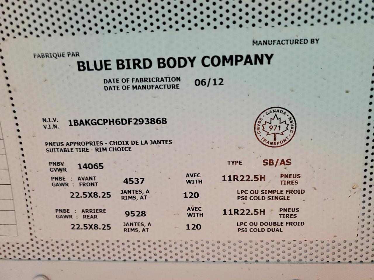 2013 BLUEBIRD SCHOOL BUS