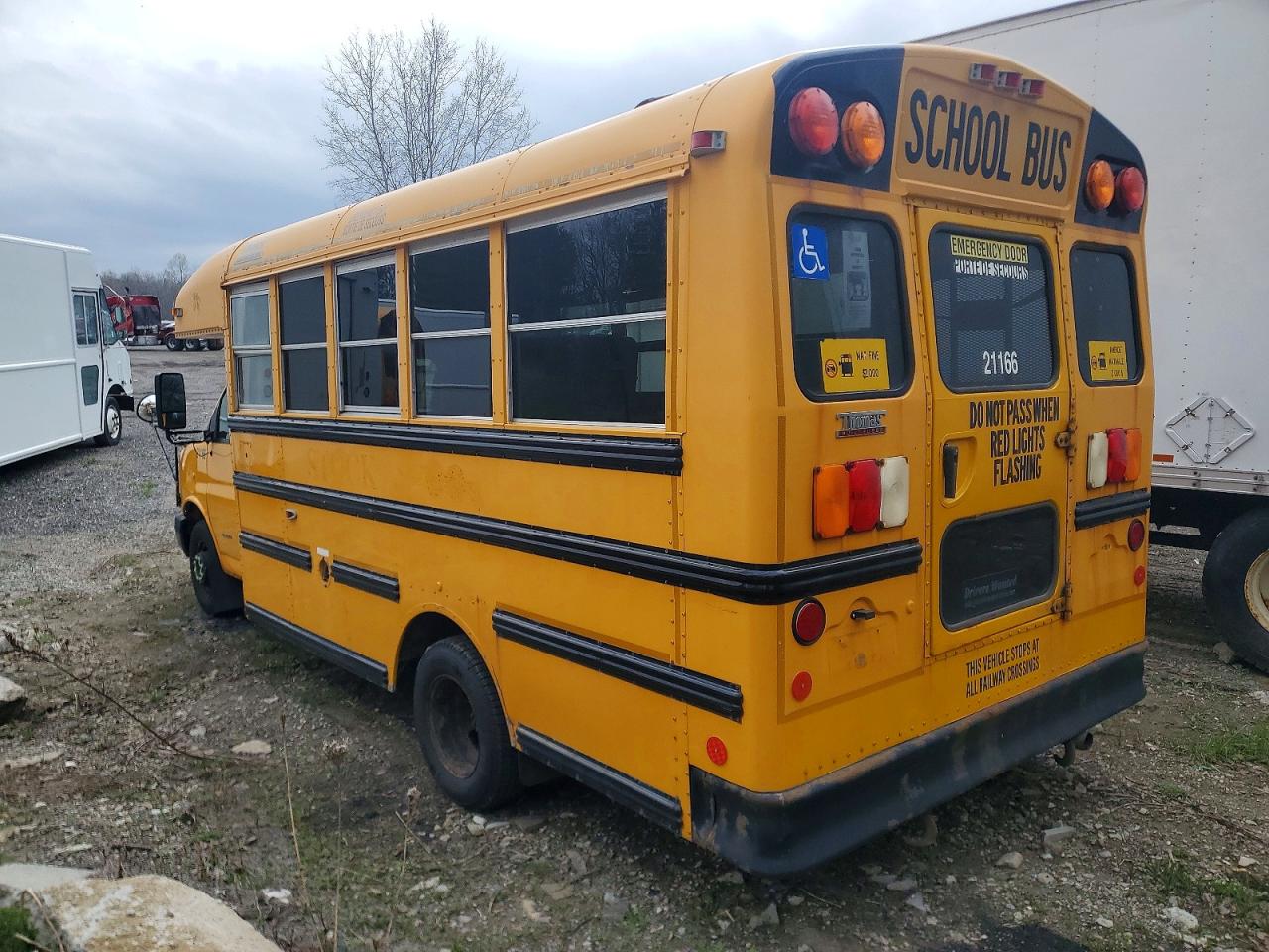 2011 THOMAS EXPRESS G4