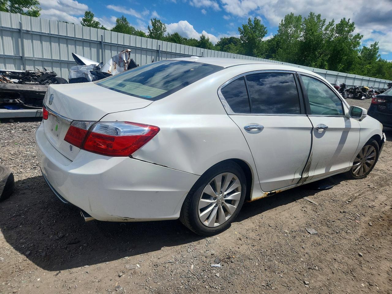 2013 HONDA ACCORD