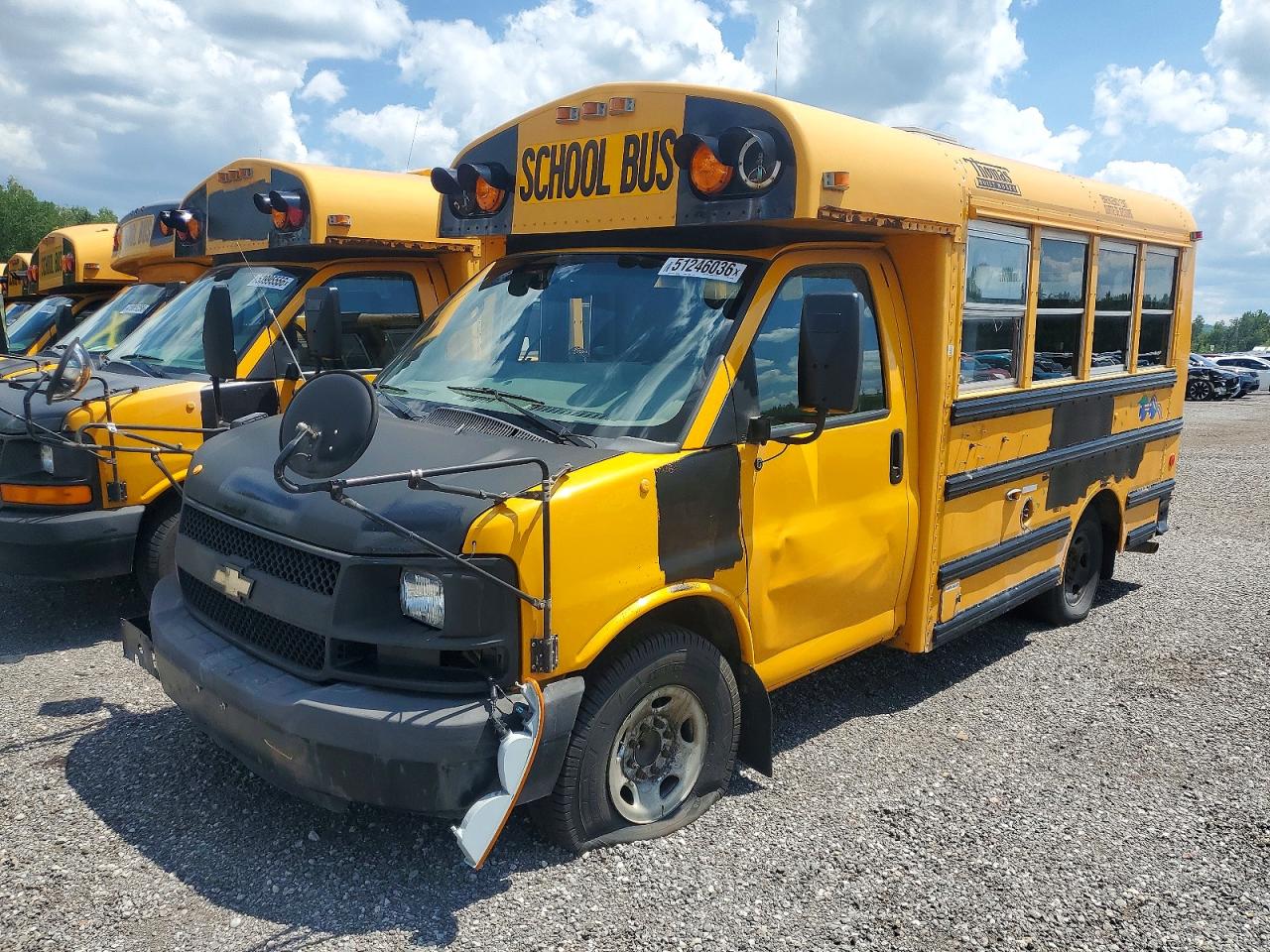 2012 THOMAS SCHOOL BUS