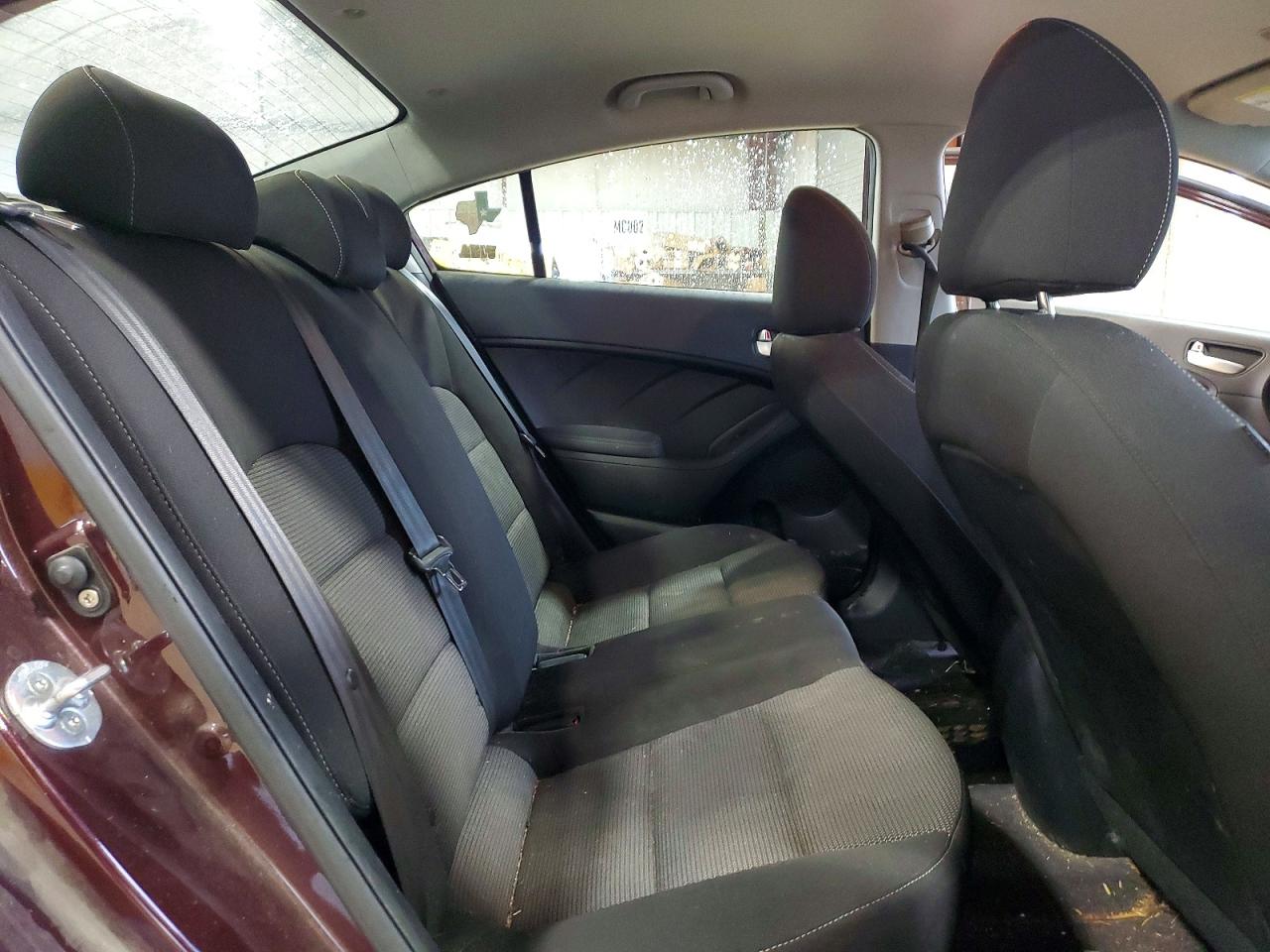 2017 KIA FORTE