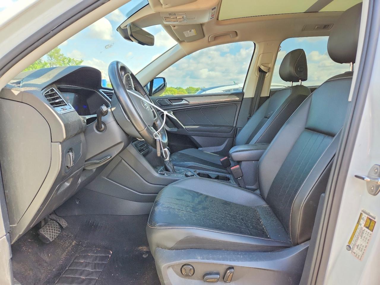 2022 VOLKSWAGEN TIGUAN