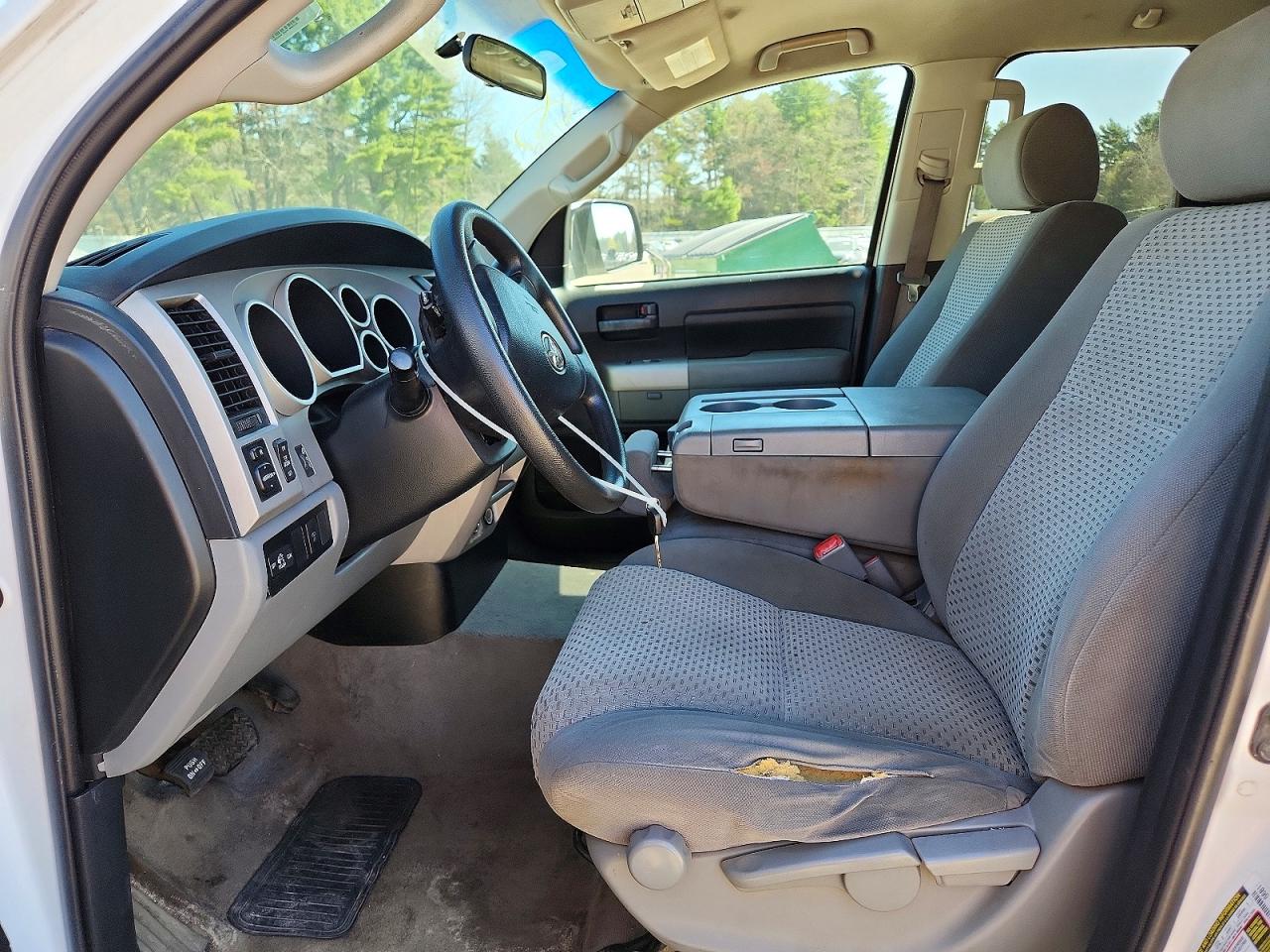 2008 TOYOTA TUNDRA