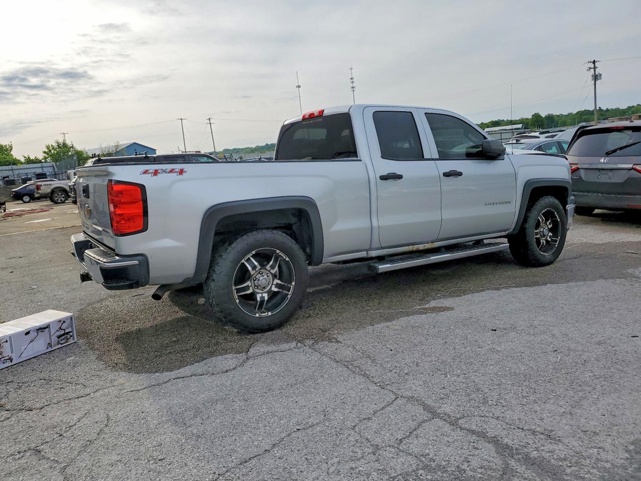 2015 CHEVROLET SILVERADO