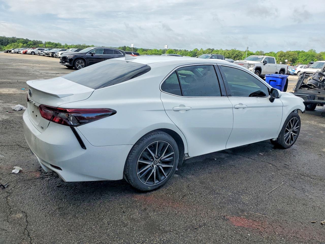 2023 TOYOTA CAMRY