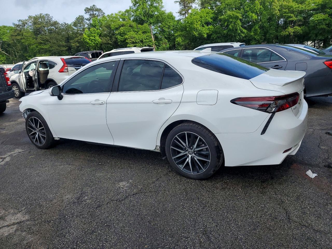 2023 TOYOTA CAMRY