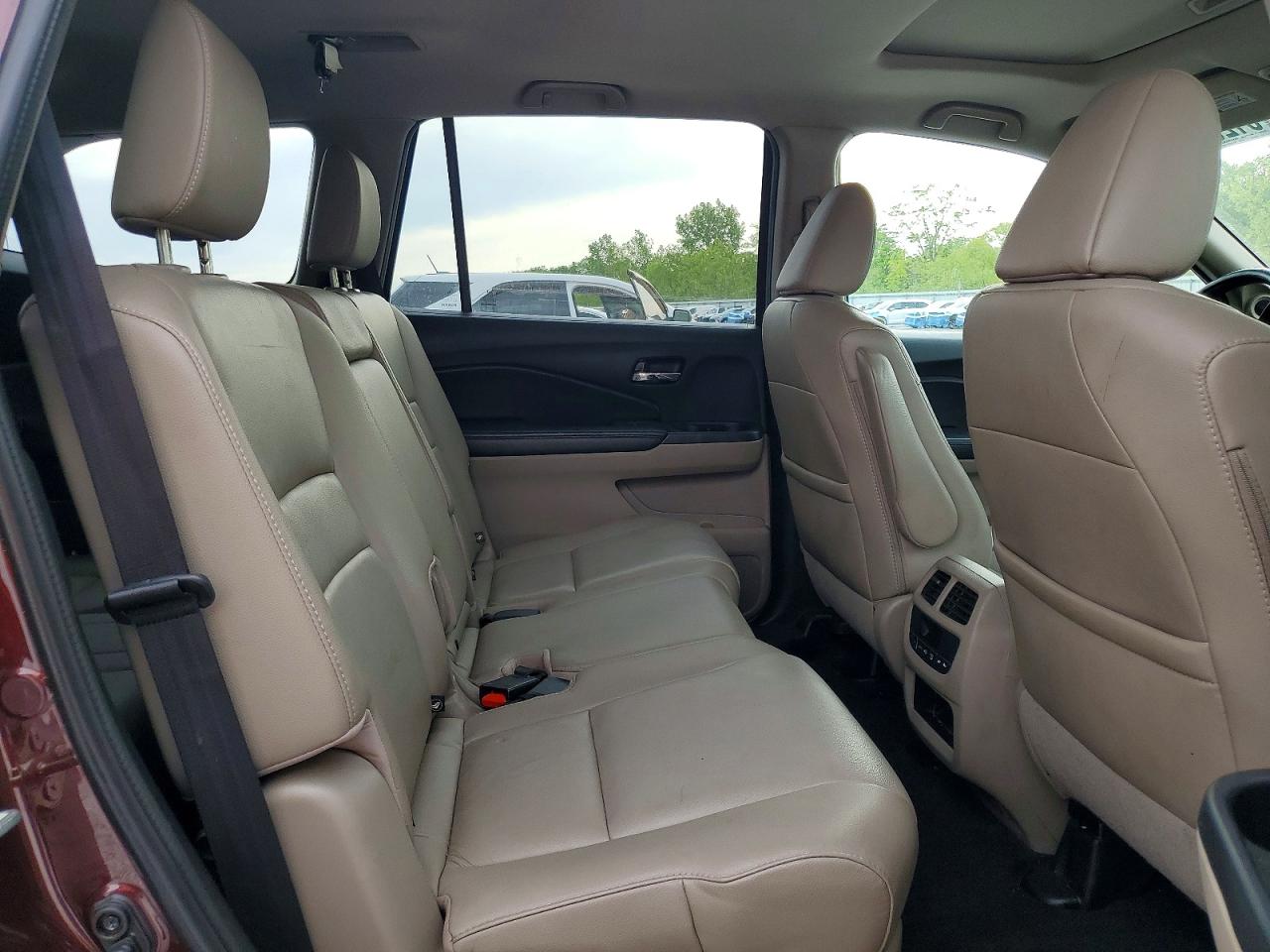 2016 HONDA PILOT