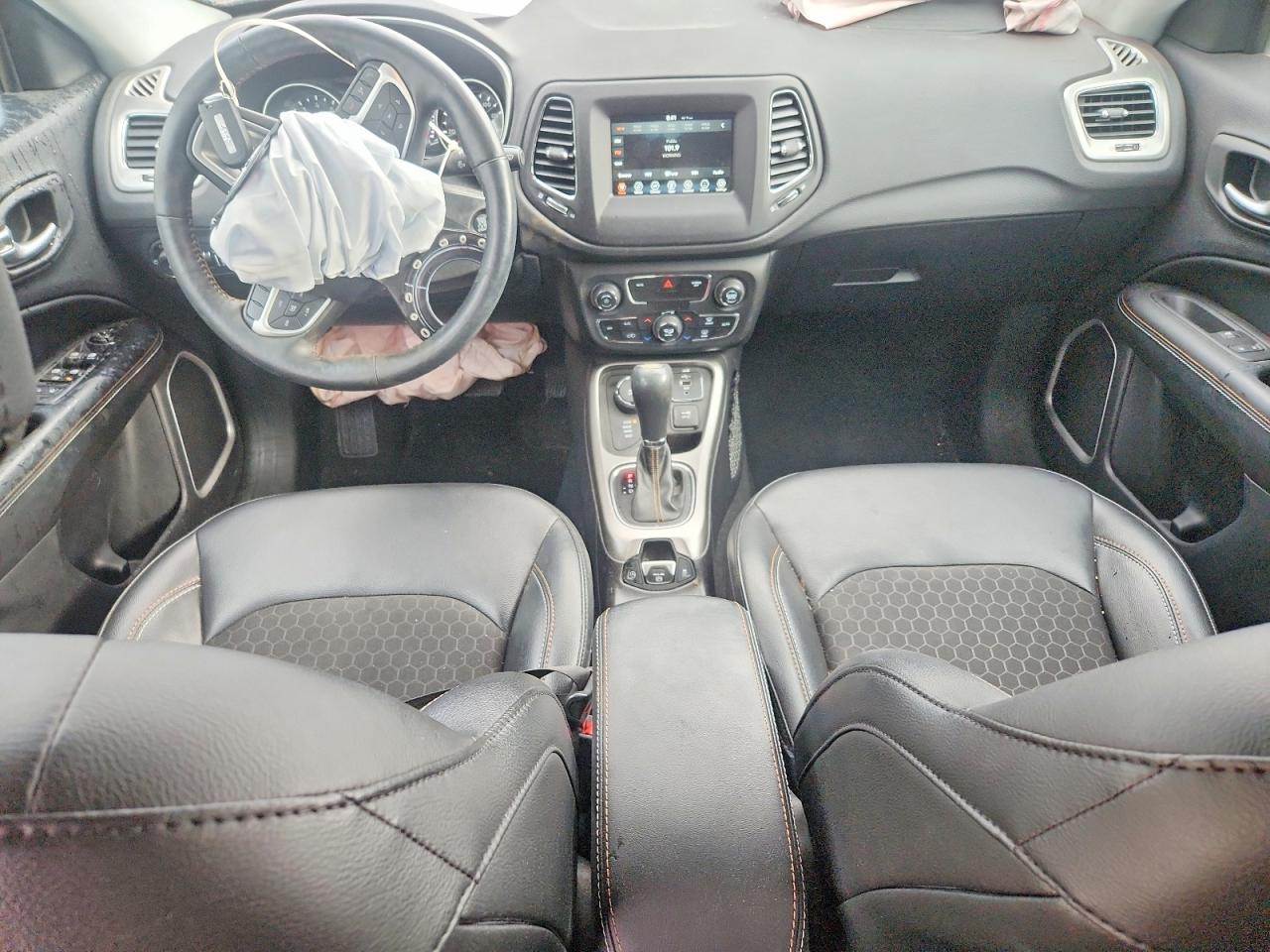 2019 JEEP COMPASS