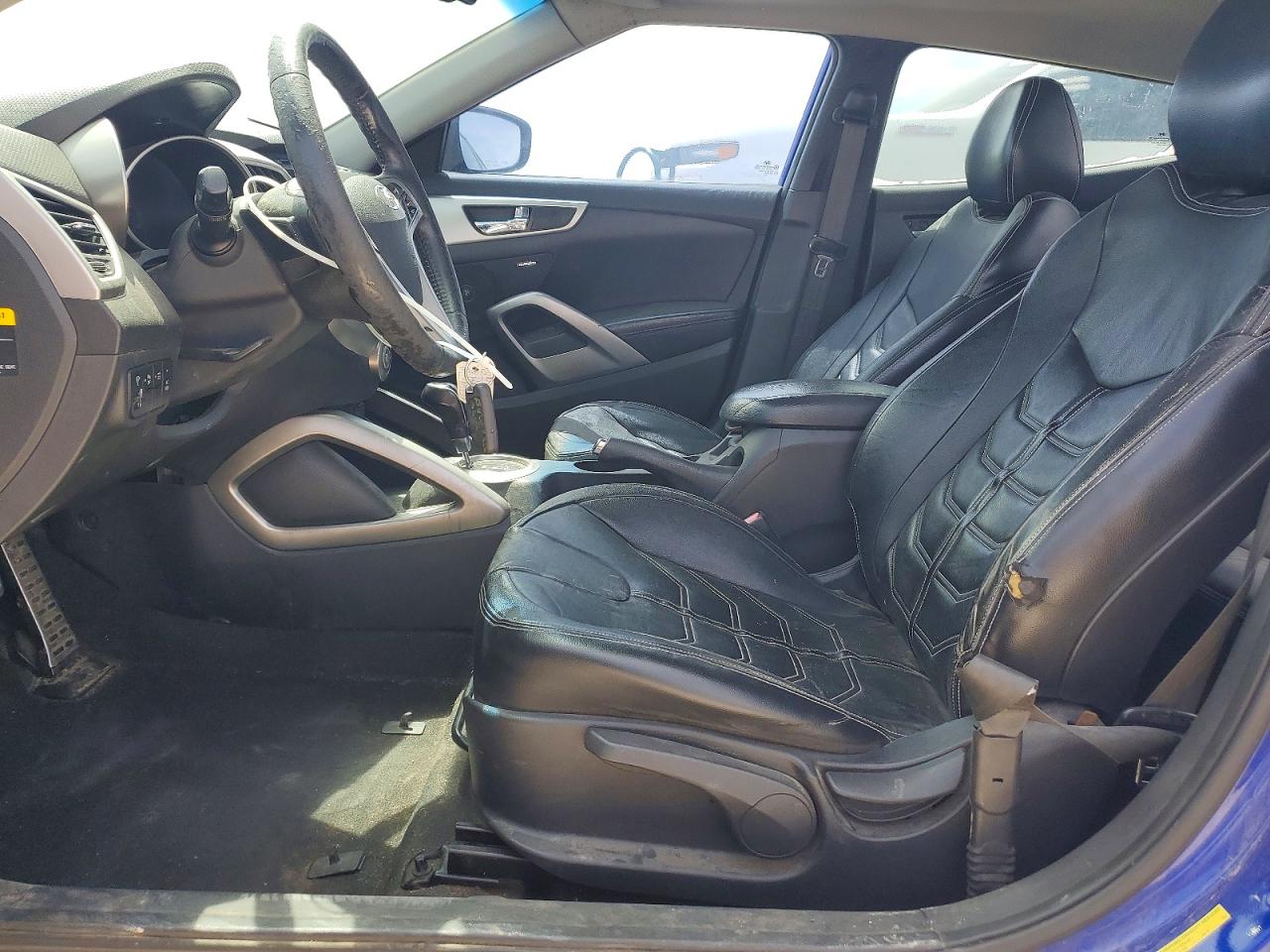 2013 HYUNDAI VELOSTER