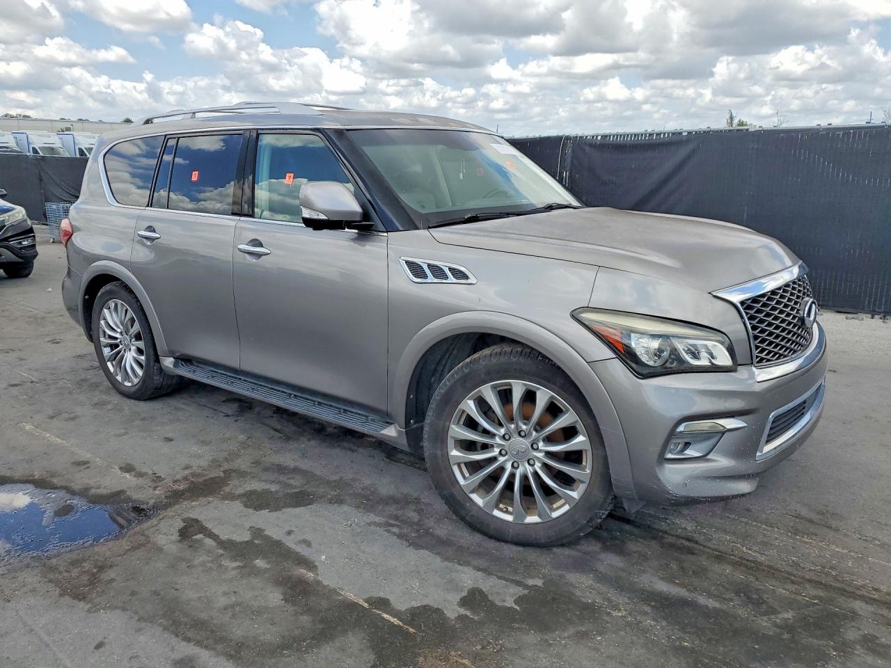 2017 INFINITI QX80