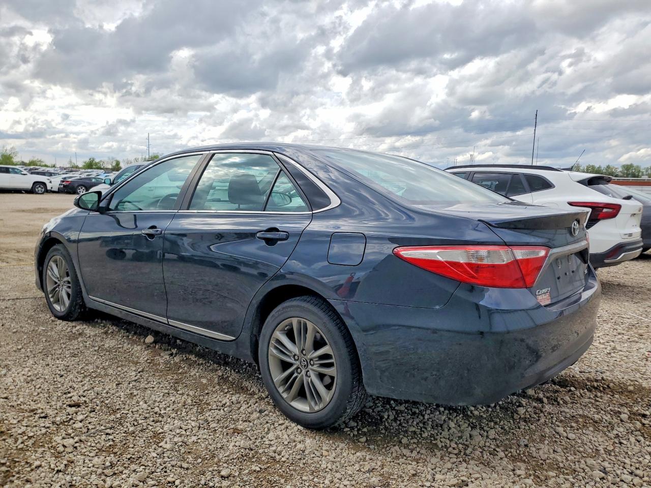 2017 TOYOTA CAMRY