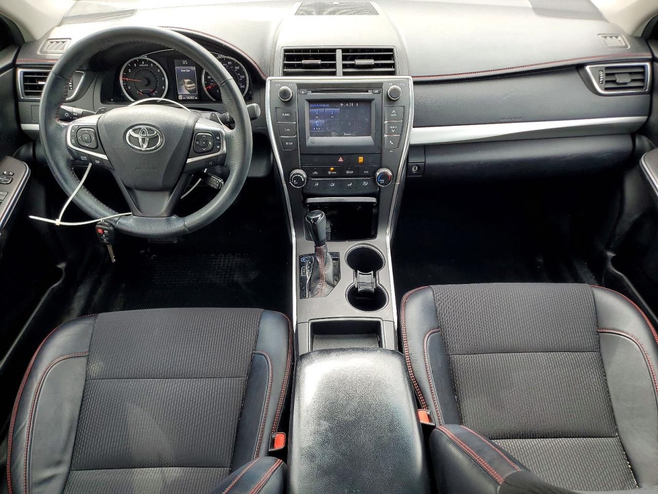 2017 TOYOTA CAMRY