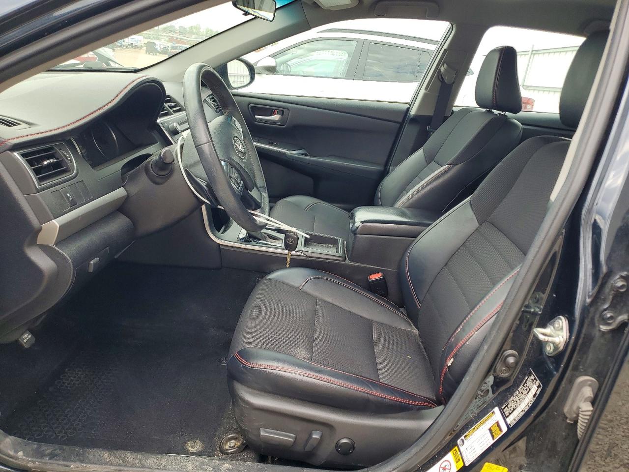2017 TOYOTA CAMRY